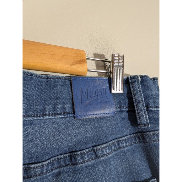 Mugsy Mens Blue Jeans Lake Shores Slim Leg Sz 38x32 Comfort Stretch Classic - Picture 6 of 12